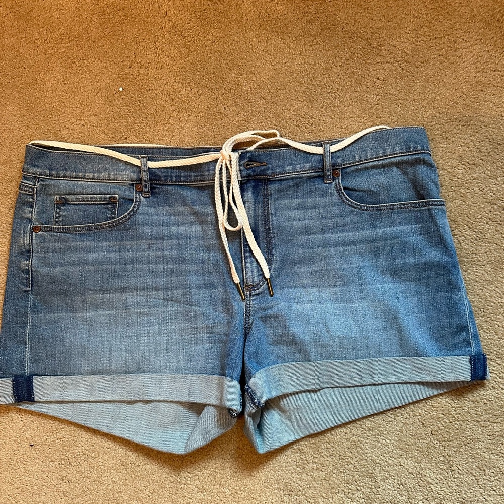 Loft Jean shorts size 16 NWT